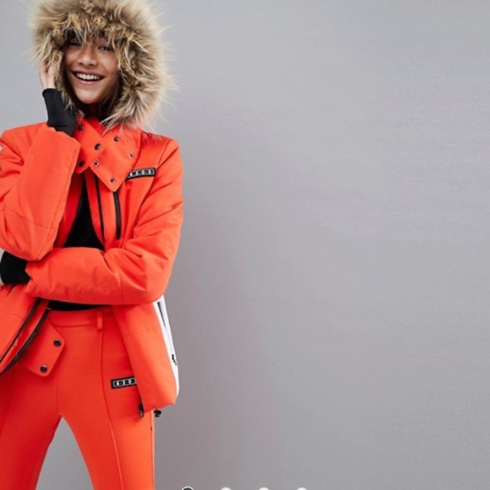 ASOS 4505 SKI Jacket With Belt size 4